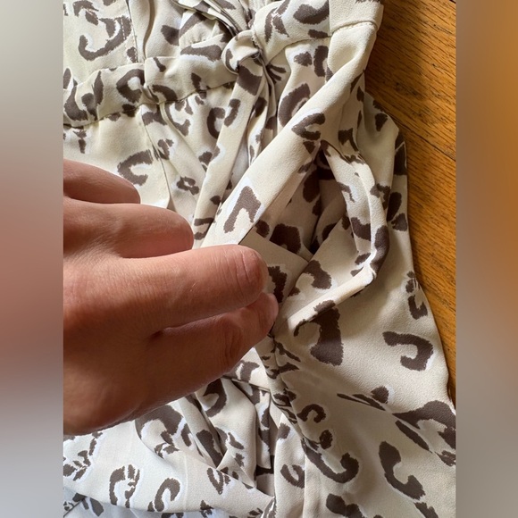 BCBGMAXAZRIA ANIMAL PRINT DRESS - Picture 9 of 10